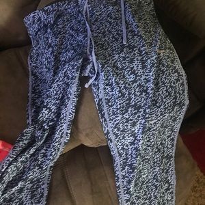 Nike like new workout pants